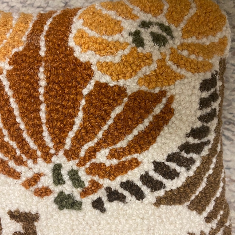 Mud Pie Thankful Pillow - Picture 2 of 6